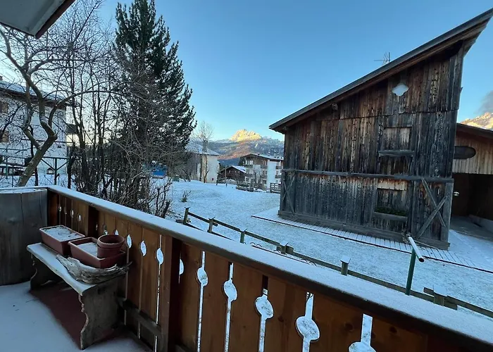 Charming House Cortina D Ampezzo Apartment *